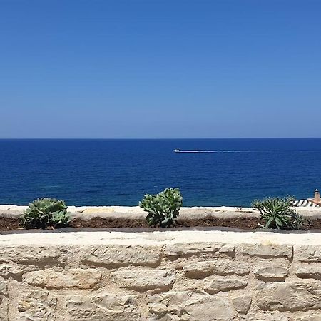 Zefyros Suite , Seafront Retreat ! Pánormos 外观 照片