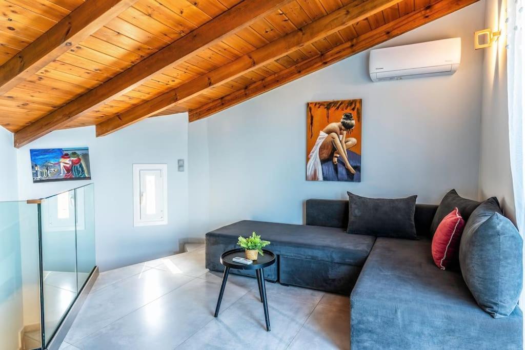 Zefyros Suite , Seafront Retreat ! Pánormos 外观 照片